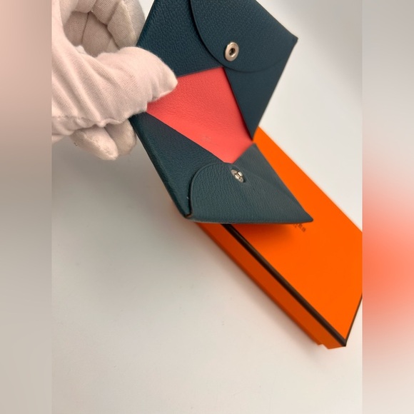 Hermes Chevre Mysore Calvi case Coin Verso rose azalee vert bosphore With Box - Picture 8 of 12